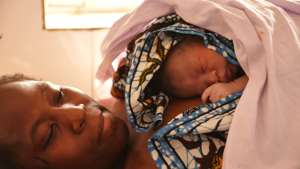 I Wish I Knew About the Doc &lsquo;American Delivery&rsquo; Before Becoming a Mom
